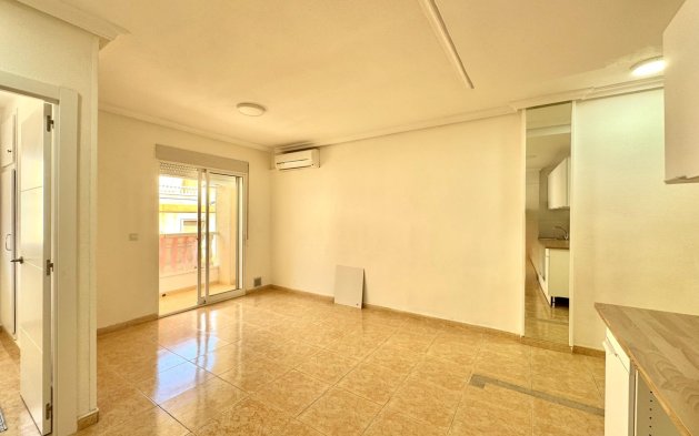 Apartamento / piso - Reventa - Torrevieja - Centro
