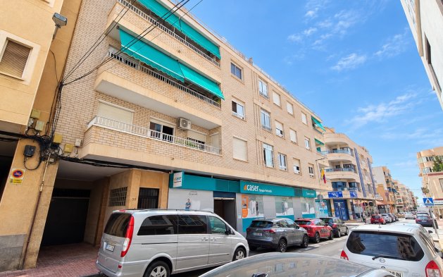 Apartamento / piso - Reventa - Torrevieja - Torrevieja