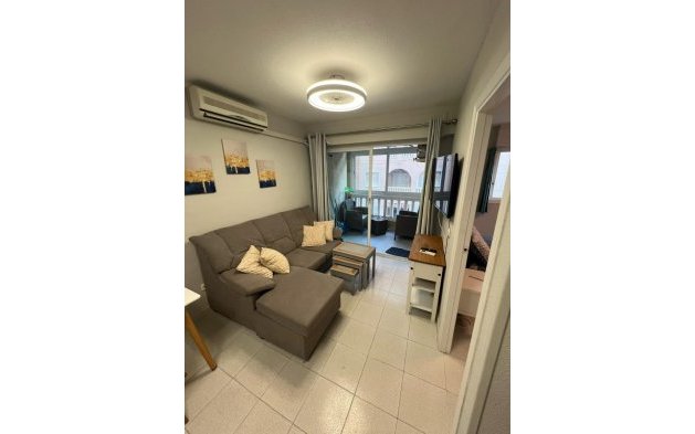 Apartment / flat - Long Term Rental - Torrevieja - El Acequión - Los Náufragos