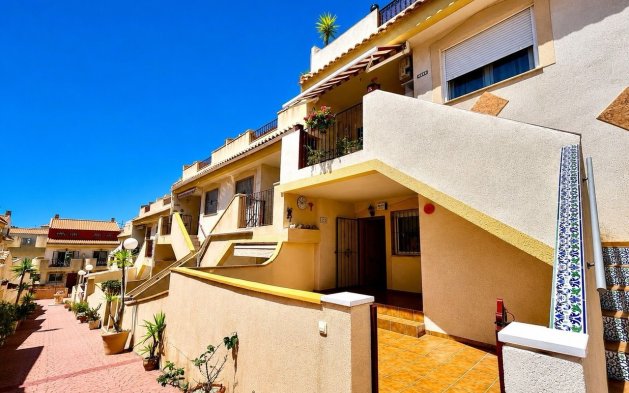 Apartment / flat - Resale - Orihuela Costa - La Zenia