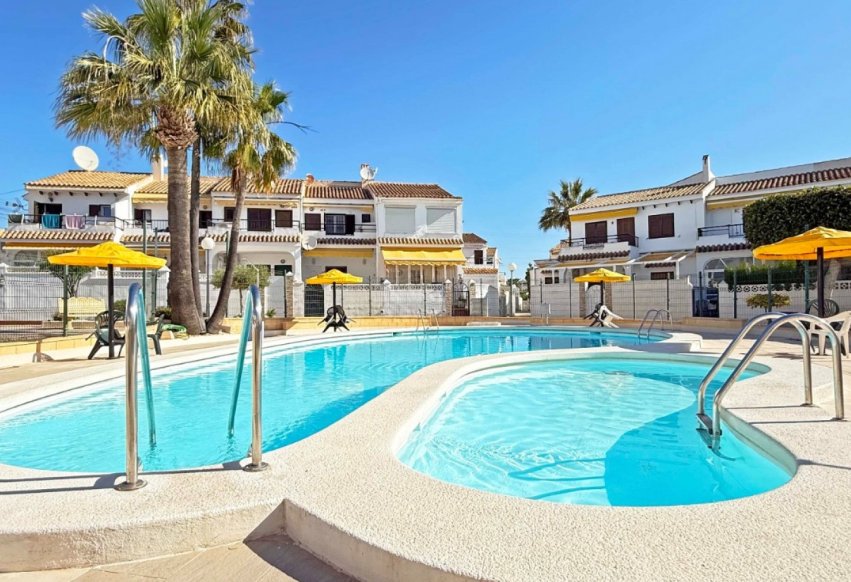 Återförsäljning - Bungalow - Torrevieja - Torrelamata - La Mata