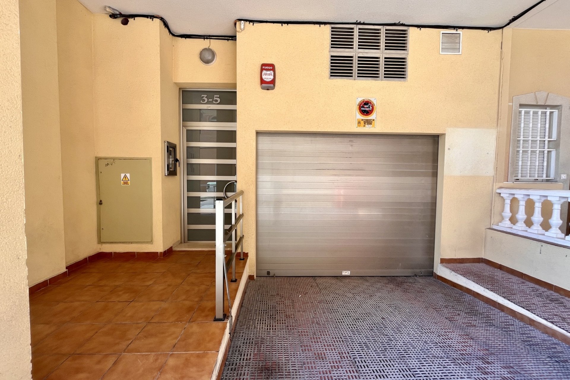 Återförsäljning - Lägenhet / lägenhet - Guardamar del Segura