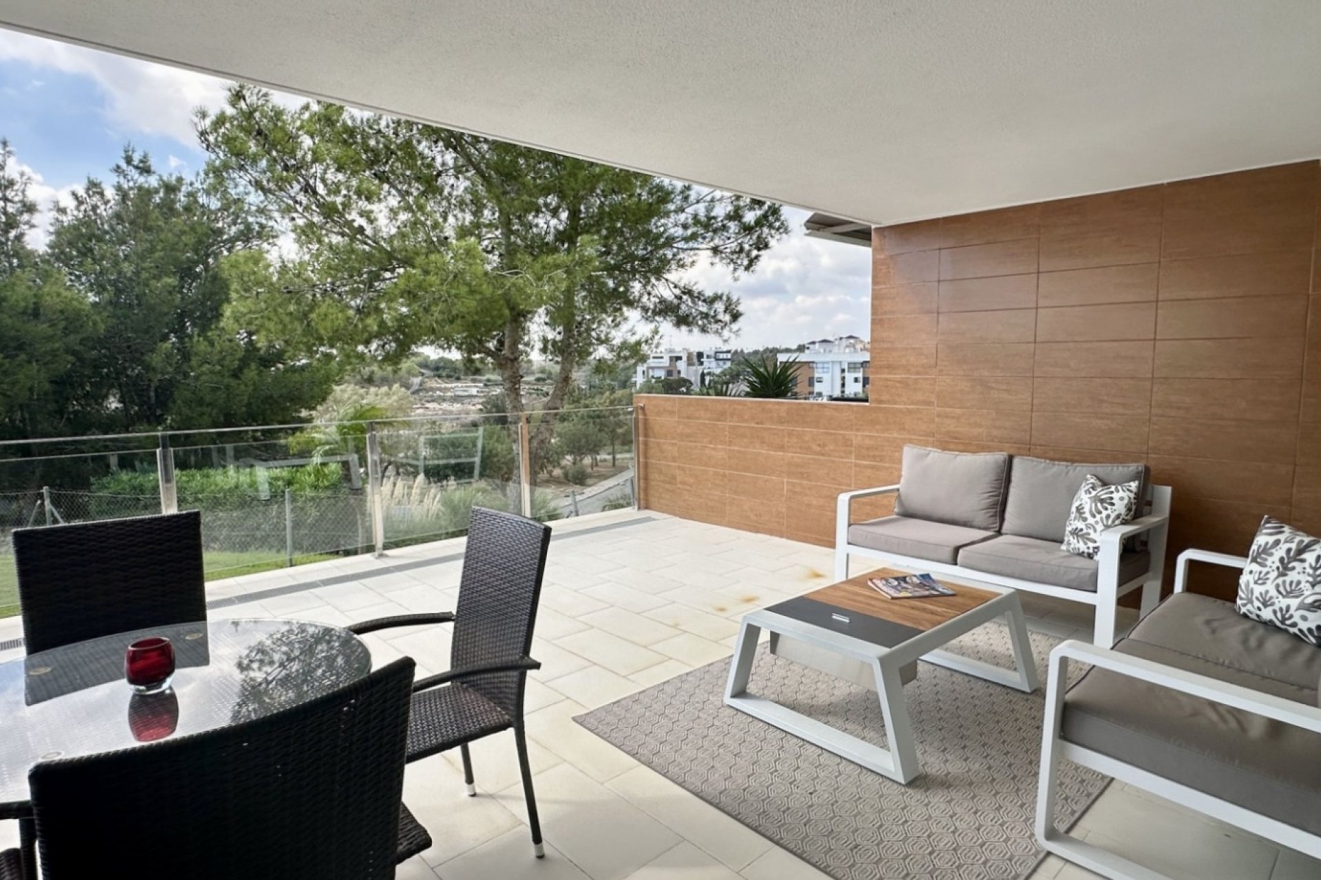 Återförsäljning - Lägenhet / lägenhet - Orihuela Costa - Villamartín