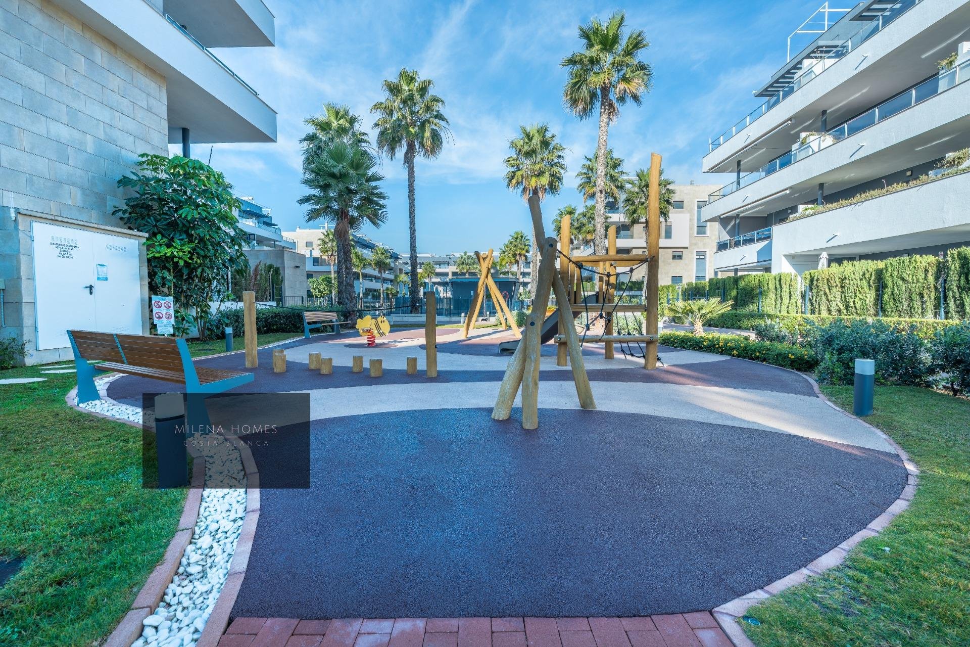 Återförsäljning - Lägenhet / lägenhet - Orihuela Costa