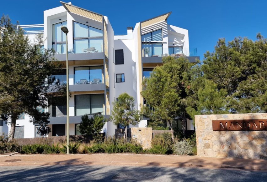 Återförsäljning - Lägenhet / lägenhet - Orihuela - Las Colinas Golf