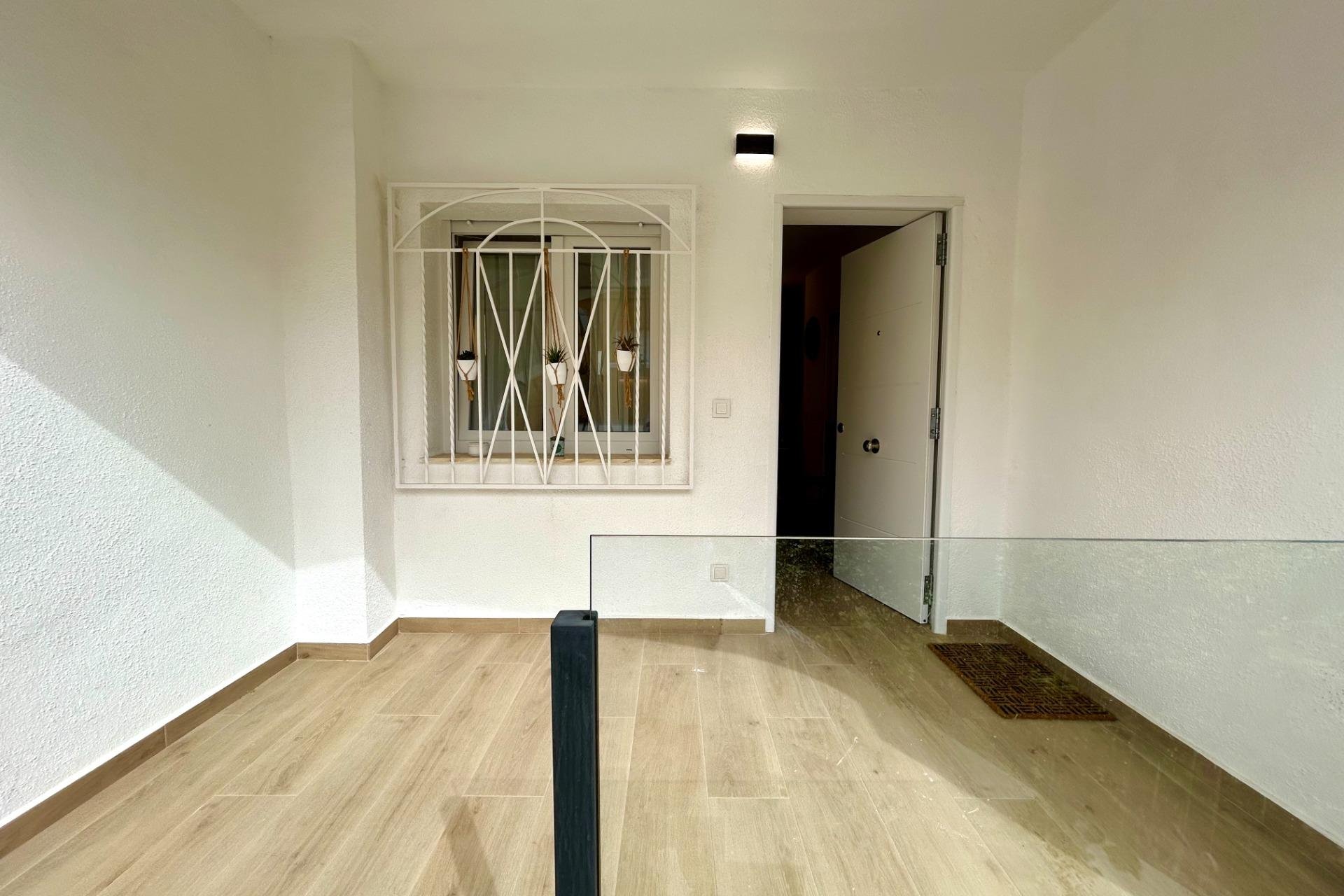 Återförsäljning - Lägenhet / lägenhet - San Miguel de Salinas - Las filipinas