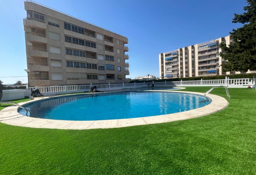 Återförsäljning - Lägenhet / lägenhet - Santa Pola - Puerto