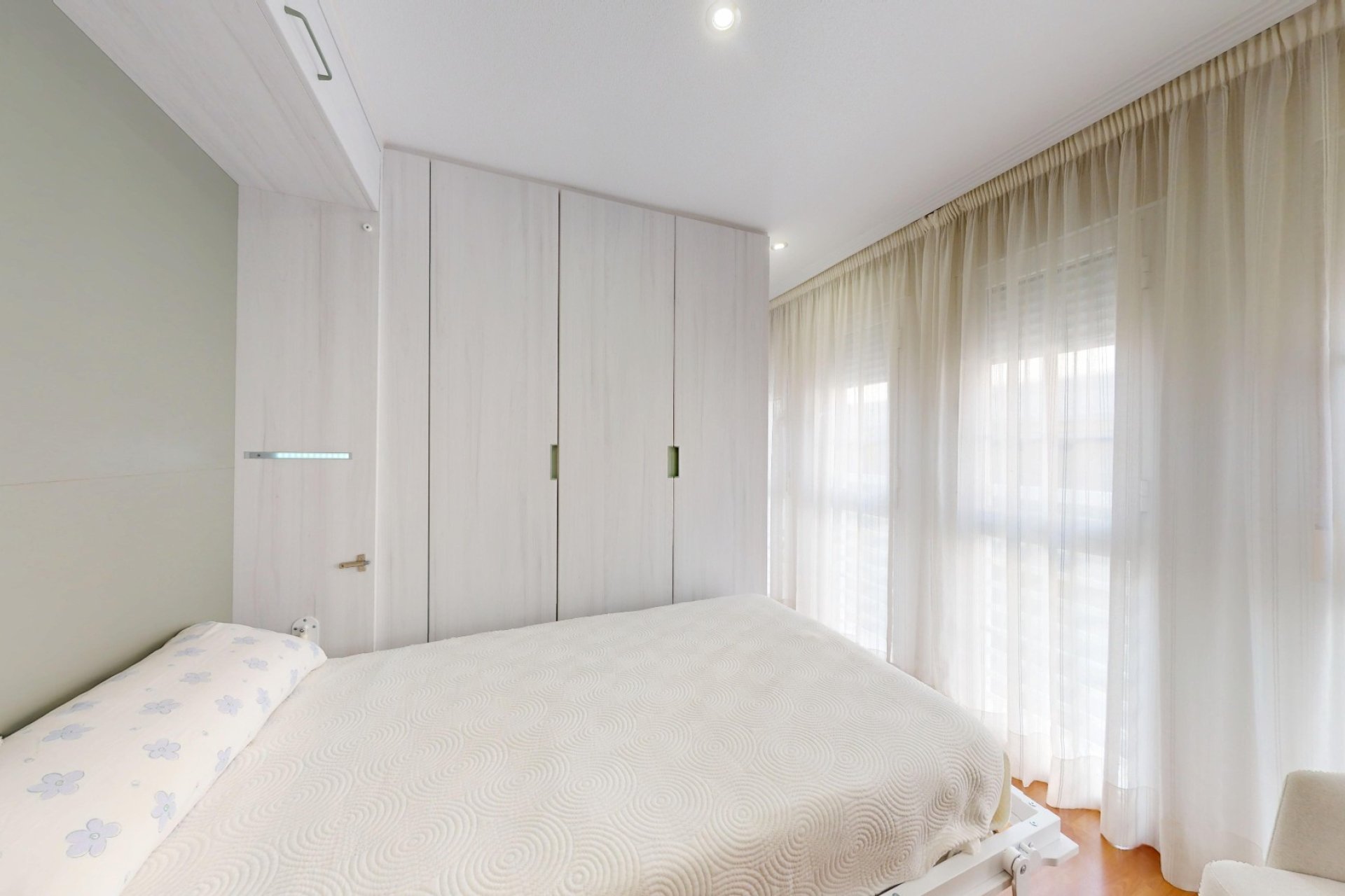 Återförsäljning - Lägenhet / lägenhet - Santa Pola