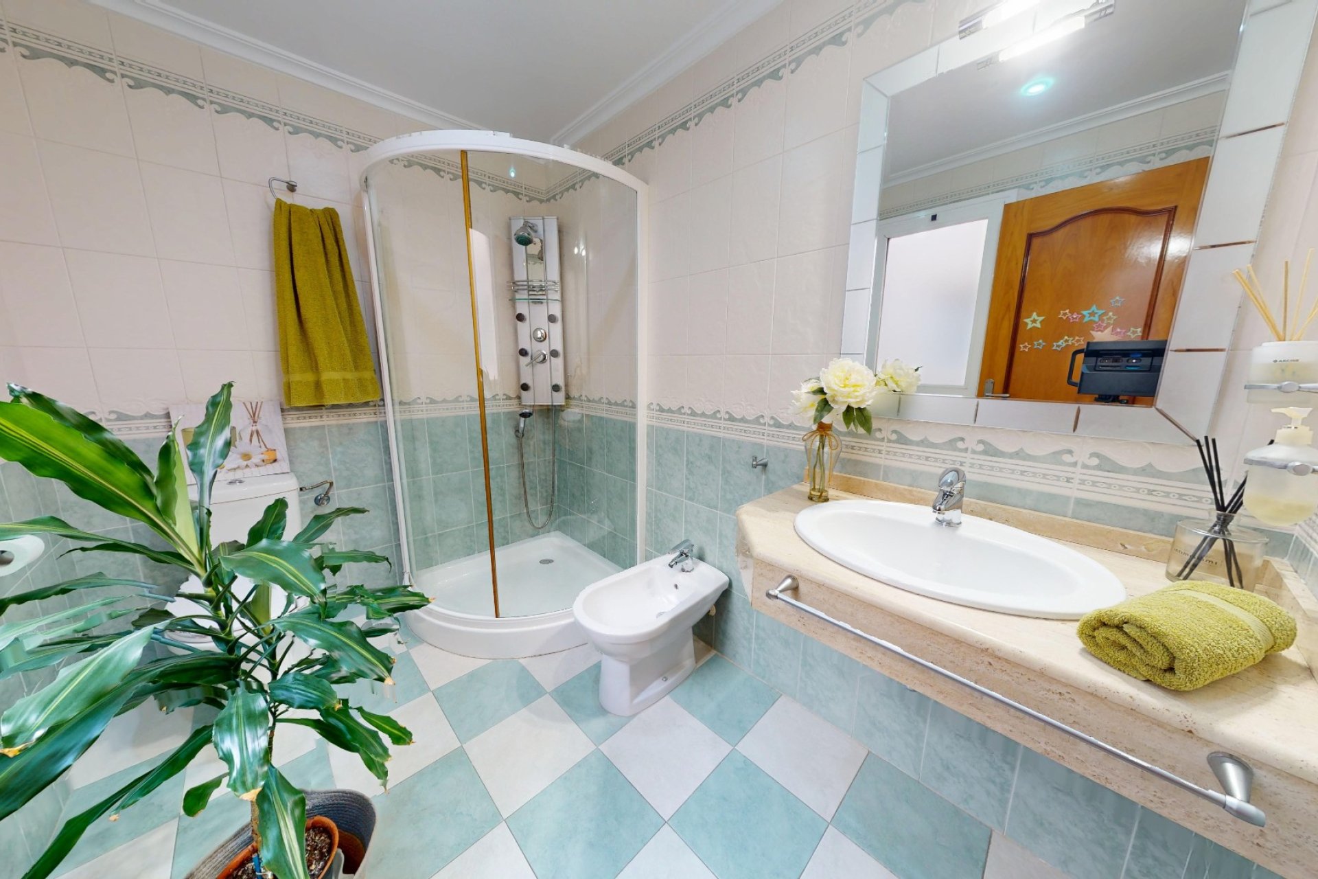 Återförsäljning - Lägenhet / lägenhet - Santa Pola