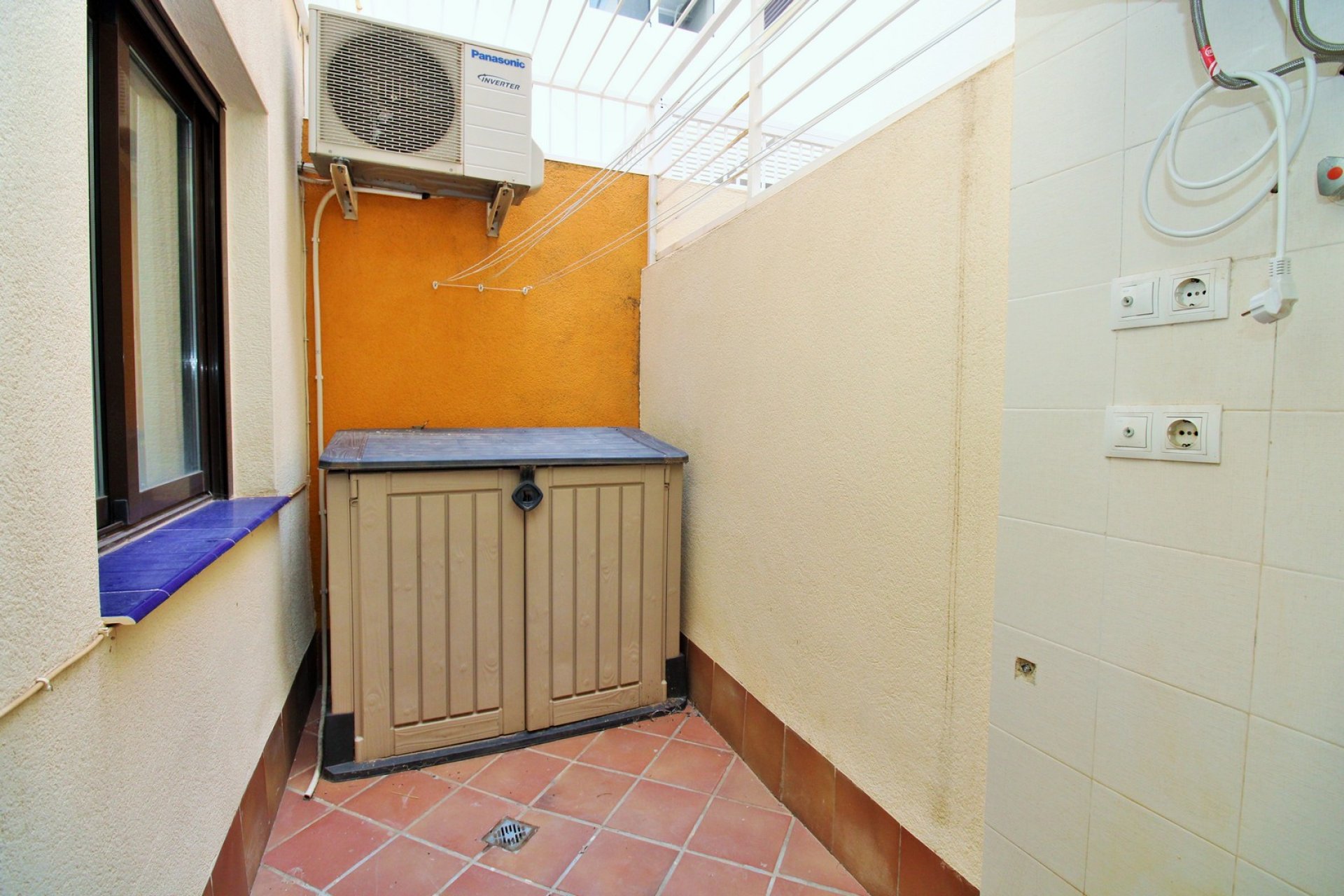 Återförsäljning - Lägenhet / lägenhet - Torrevieja - Punta Prima