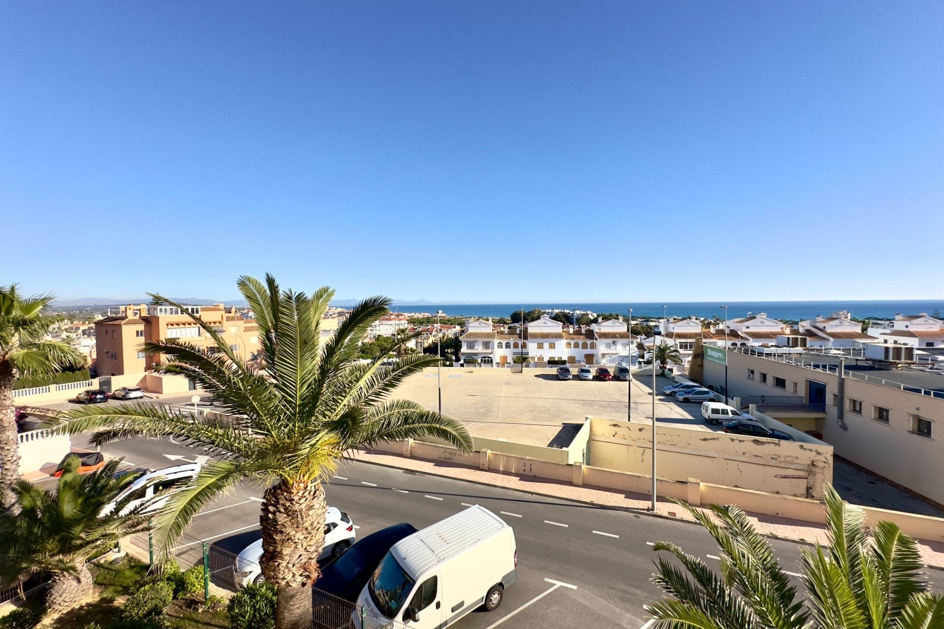 Återförsäljning - Lägenhet / lägenhet - Torrevieja - Torreblanca