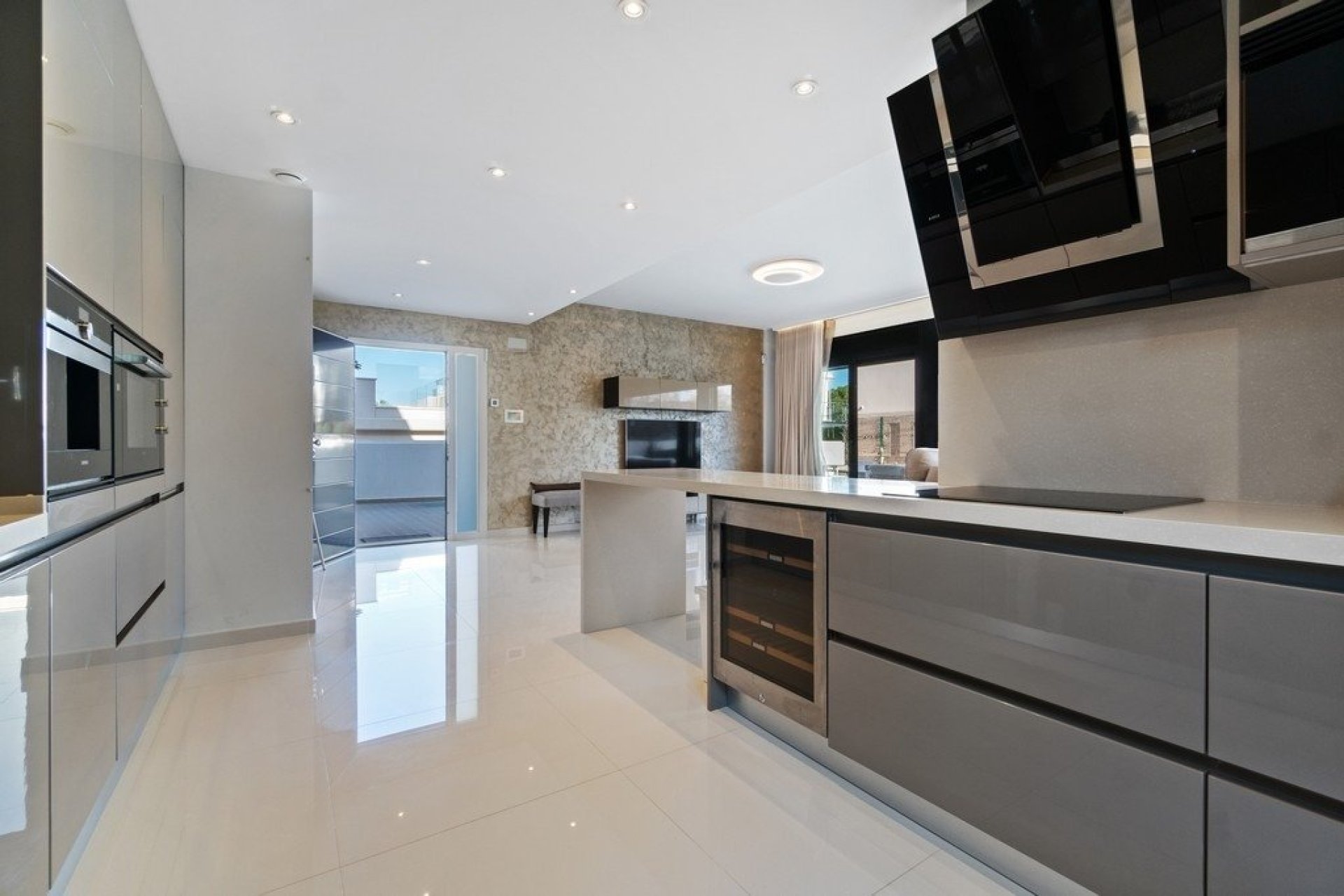 Återförsäljning - Villa - Orihuela Costa - Aguamarina