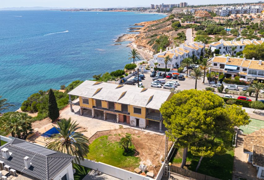 Återförsäljning - Villa - Orihuela Costa - Cabo roig - La Zenia