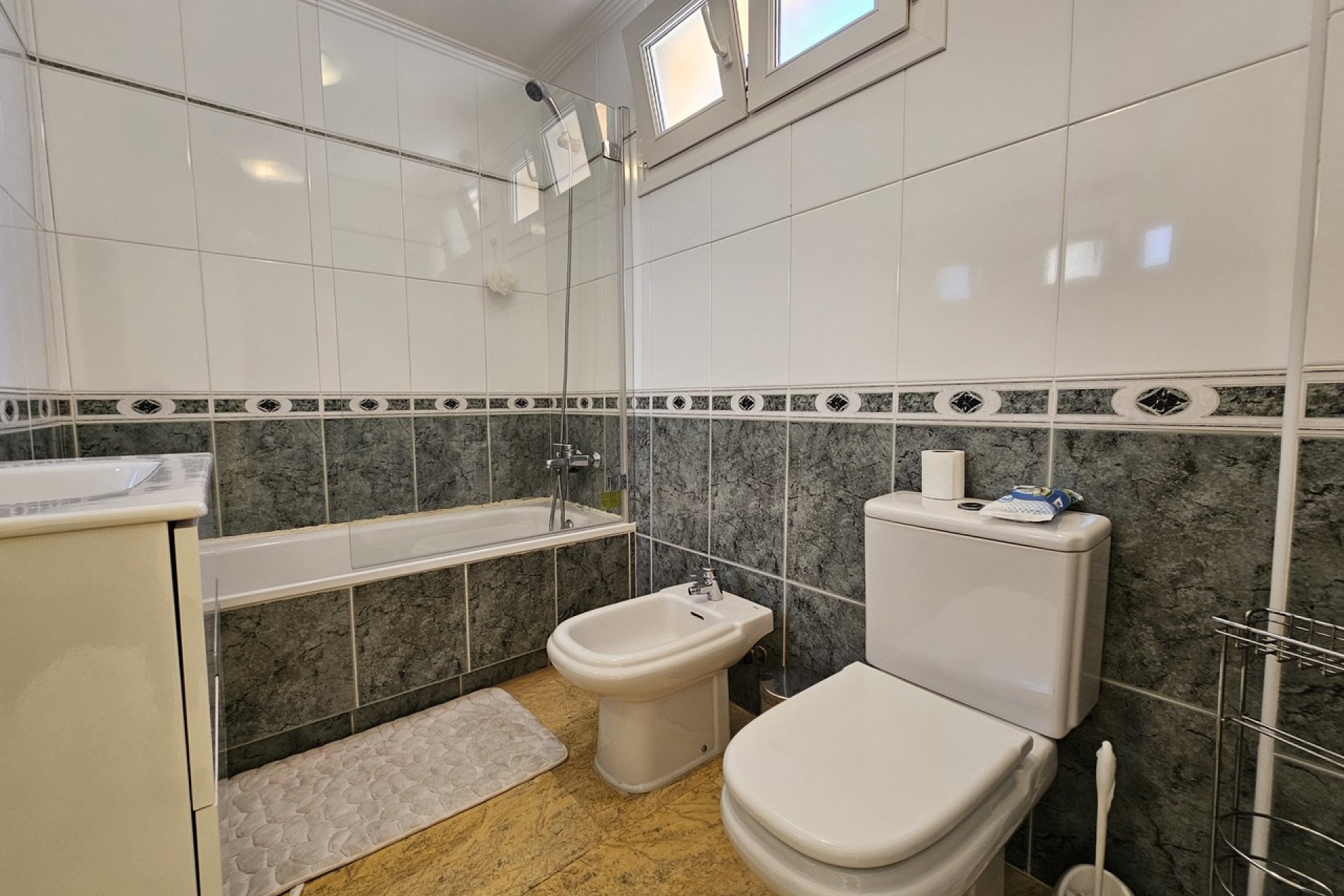 Återförsäljning - Villa - Orihuela Costa - Cabo Roig