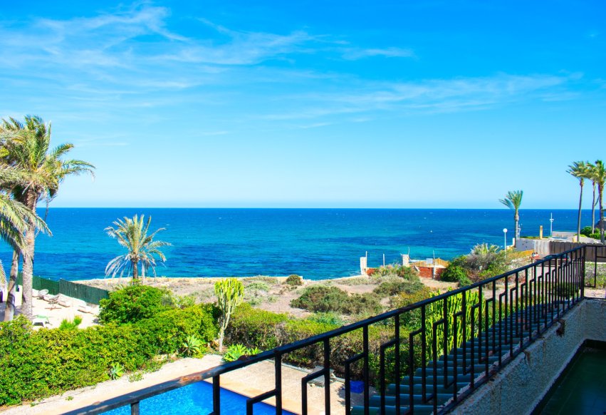 Återförsäljning - Villa - Orihuela Costa - Cabo Roig