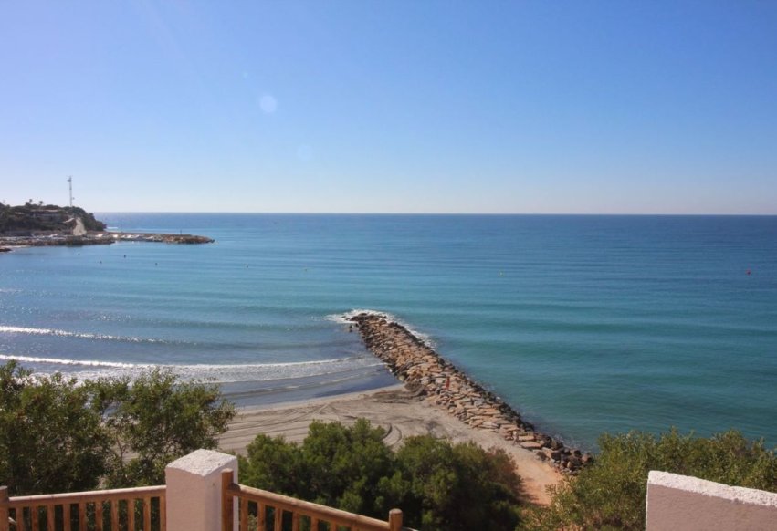 Återförsäljning - Villa - Orihuela Costa - Cabo Roig