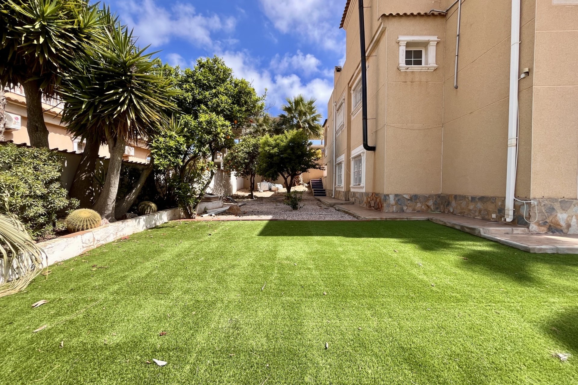 Återförsäljning - Villa - Orihuela Costa - La Zenia