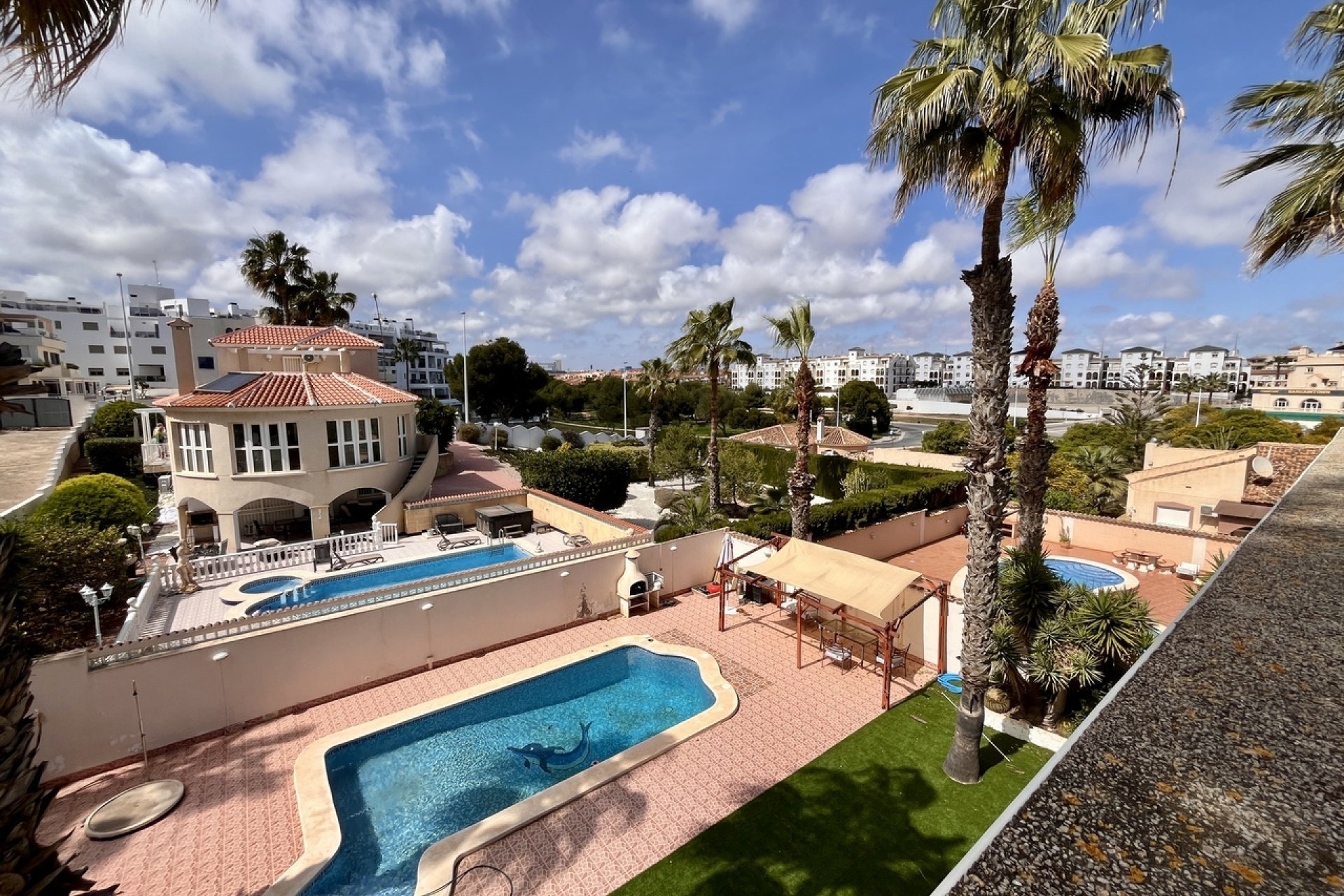 Återförsäljning - Villa - Orihuela Costa - La Zenia