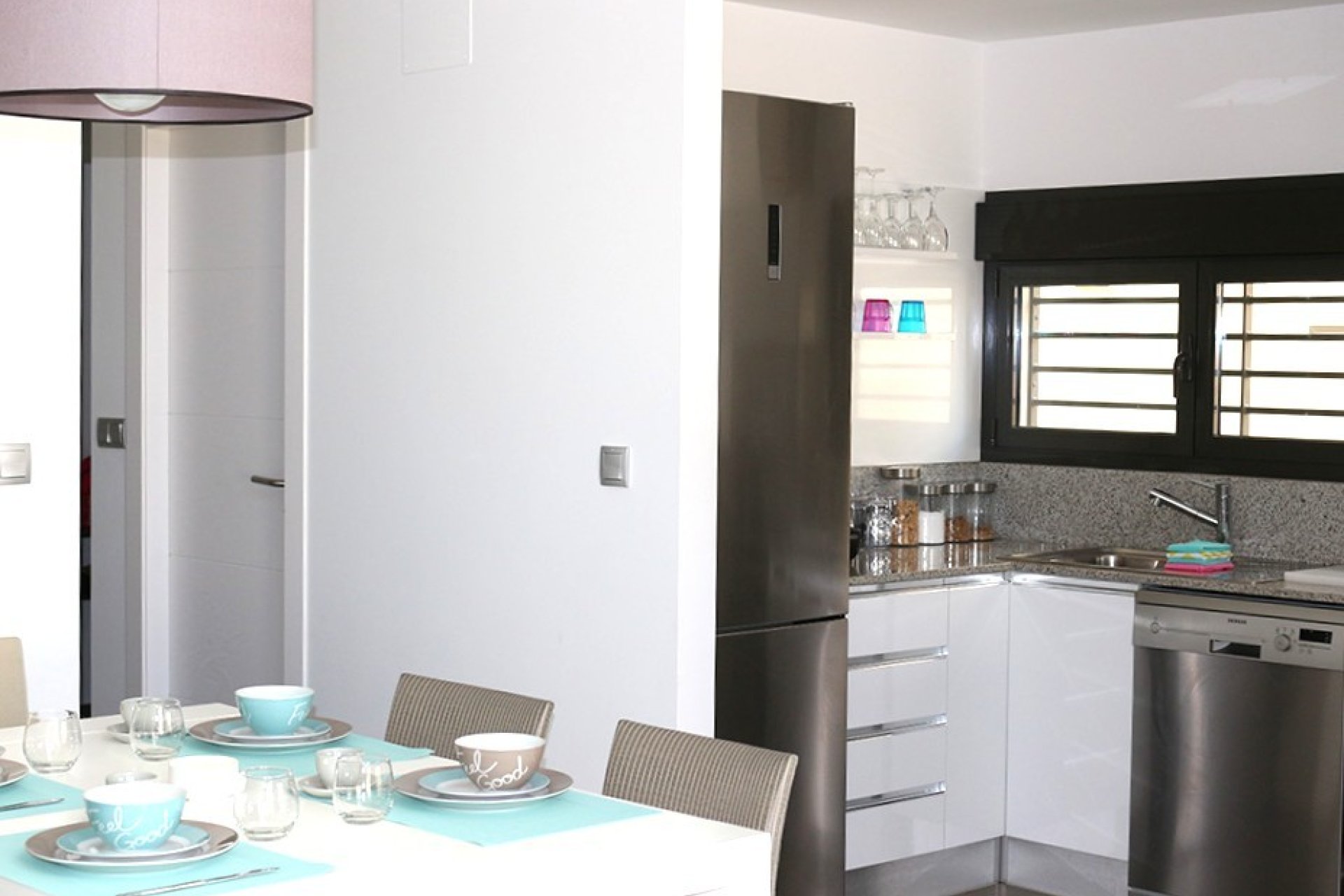 Återförsäljning - Villa - Orihuela Costa - La Zenia