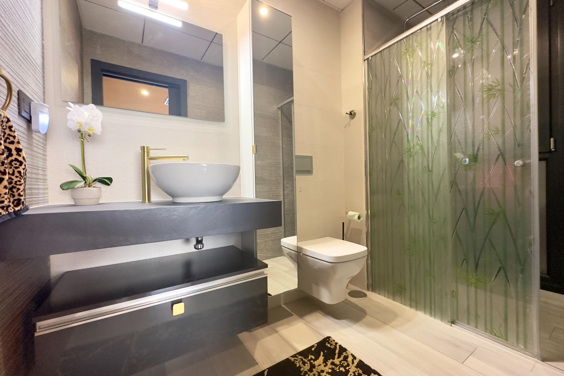 Återförsäljning - Villa - Orihuela Costa - Lomas de Cabo Roig