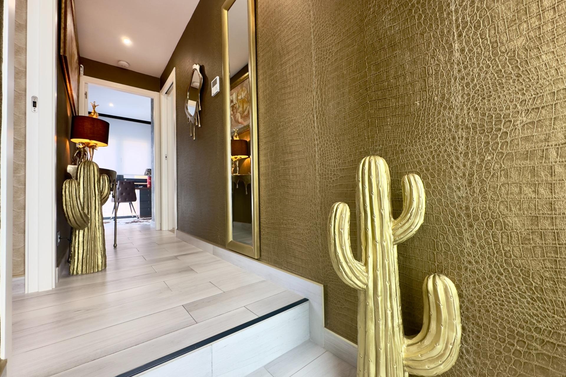 Återförsäljning - Villa - Orihuela Costa - Lomas de Cabo Roig