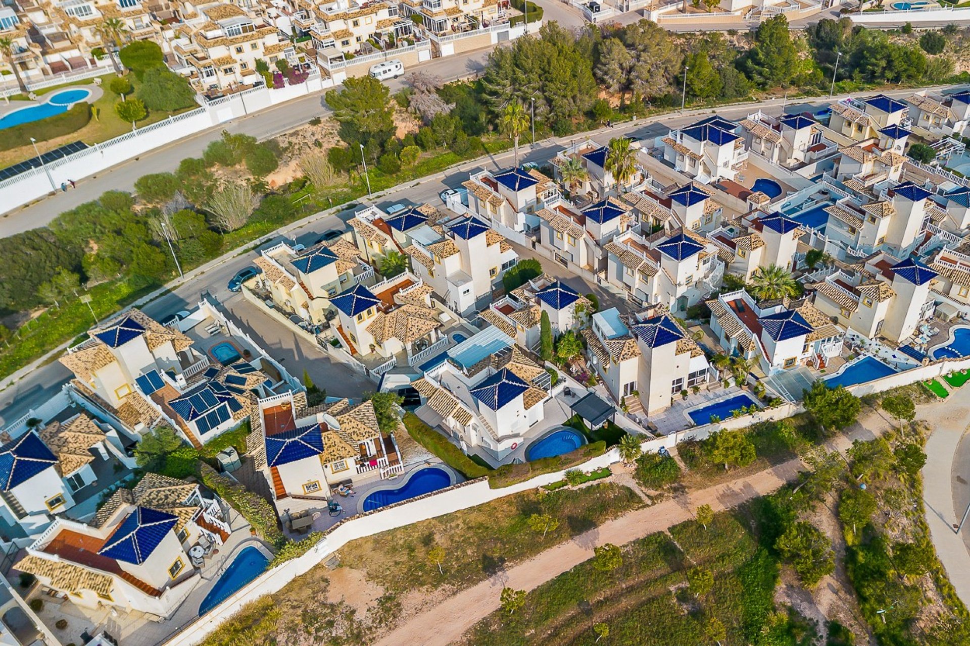 Återförsäljning - Villa - Orihuela Costa - Playa Flamenca