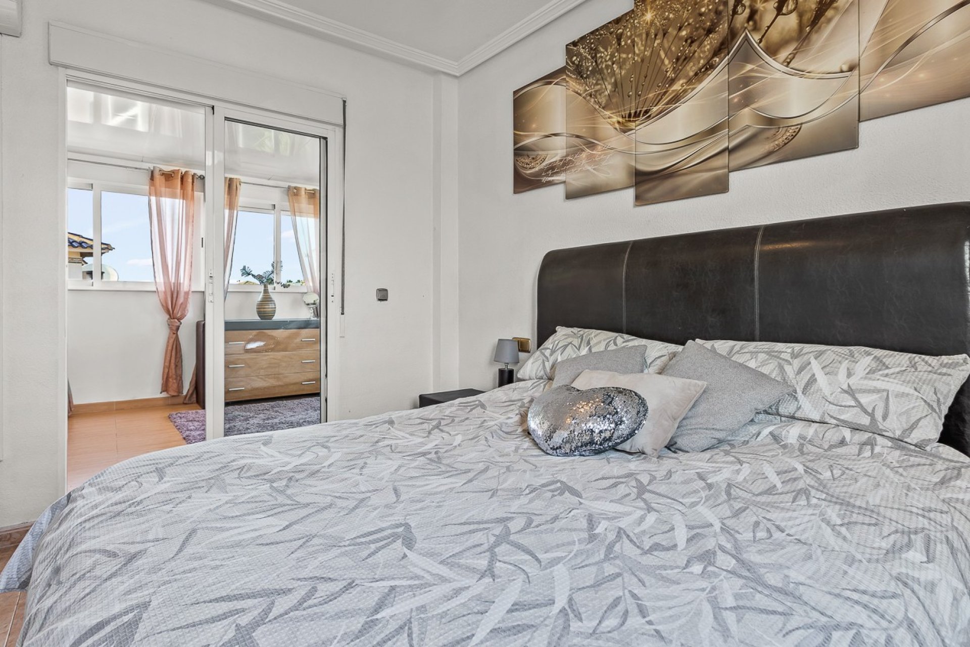 Återförsäljning - Villa - Orihuela Costa - Playa Flamenca