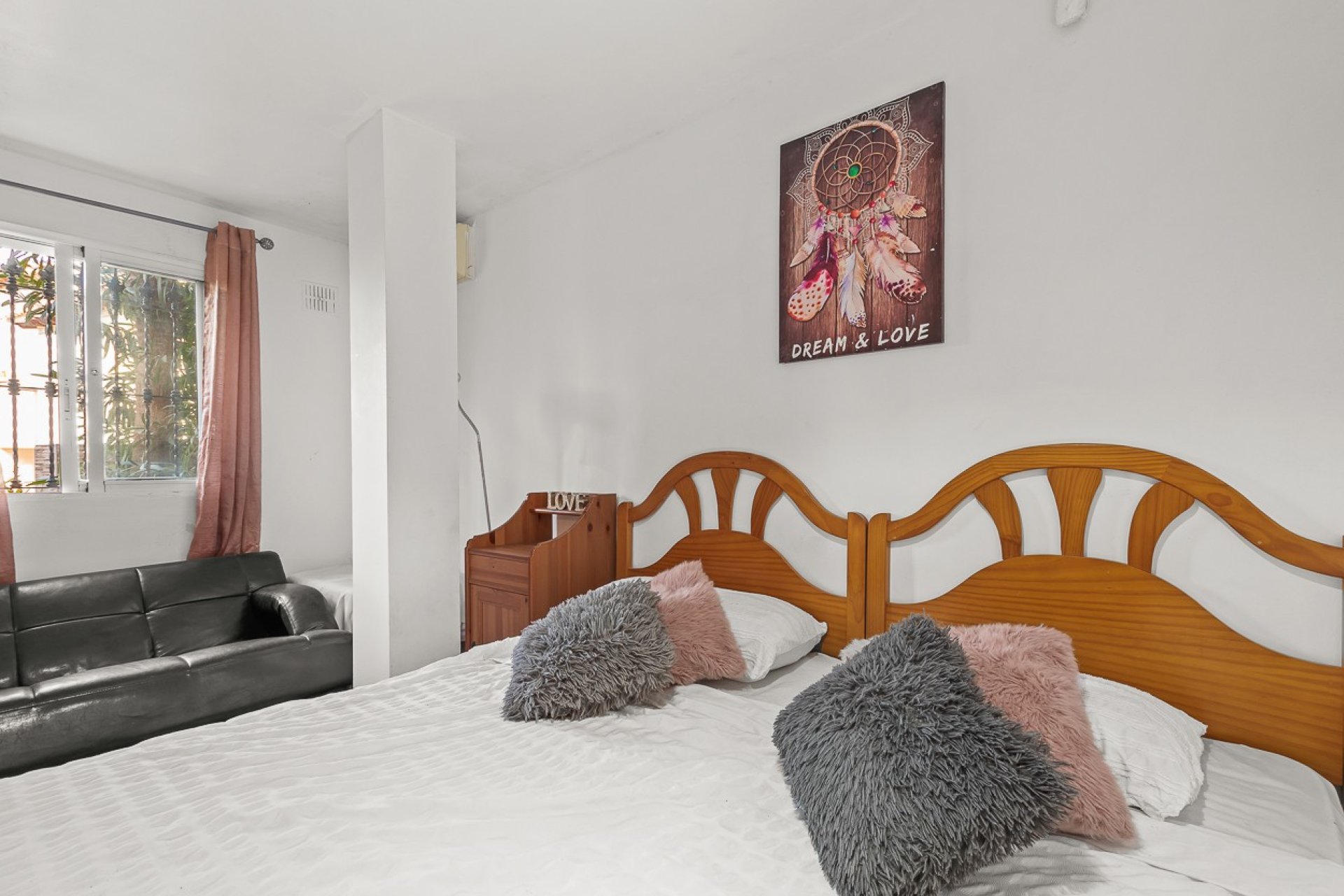 Återförsäljning - Villa - Orihuela Costa - Playa Flamenca