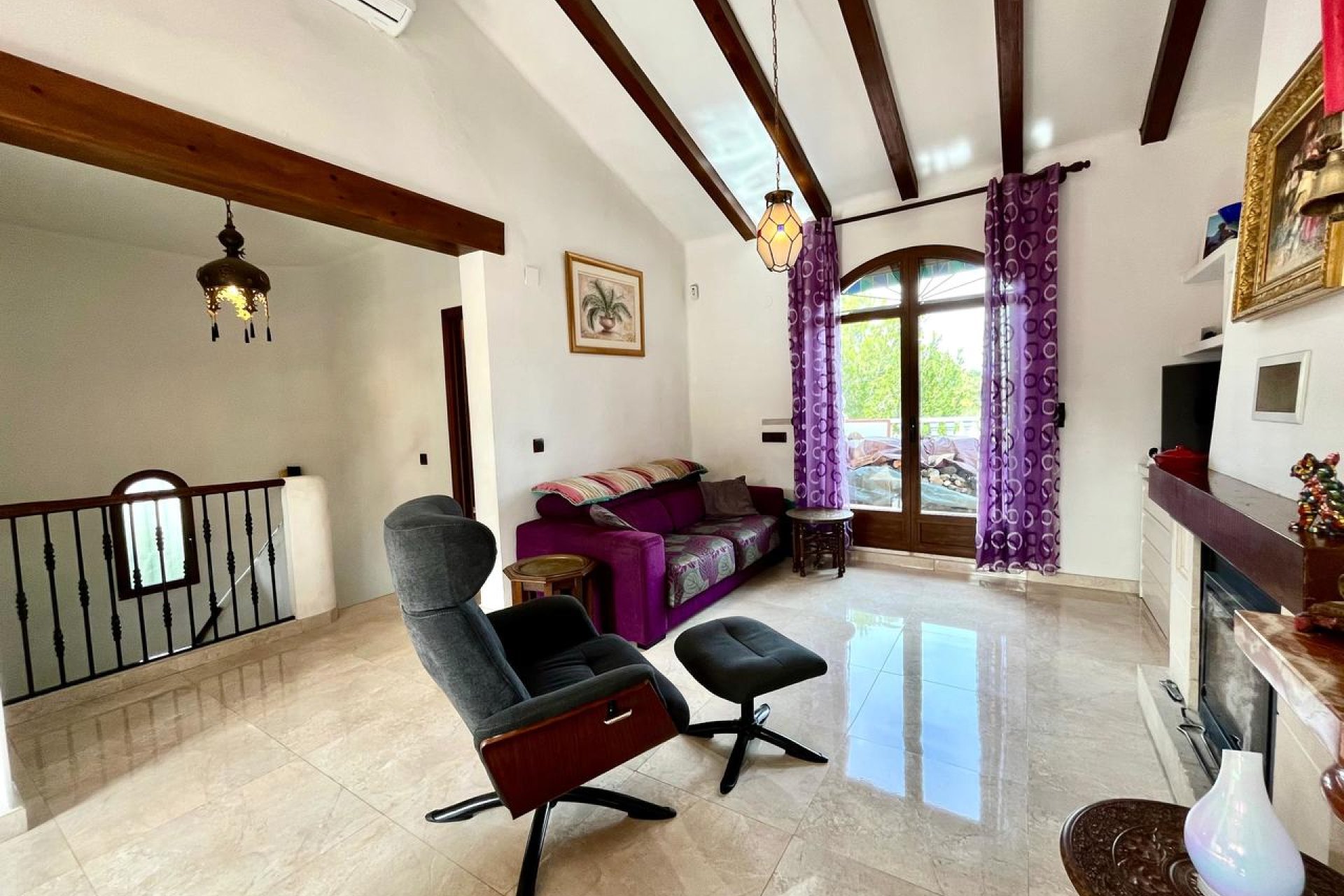 Återförsäljning - Villa - Orihuela Costa - Villamartín