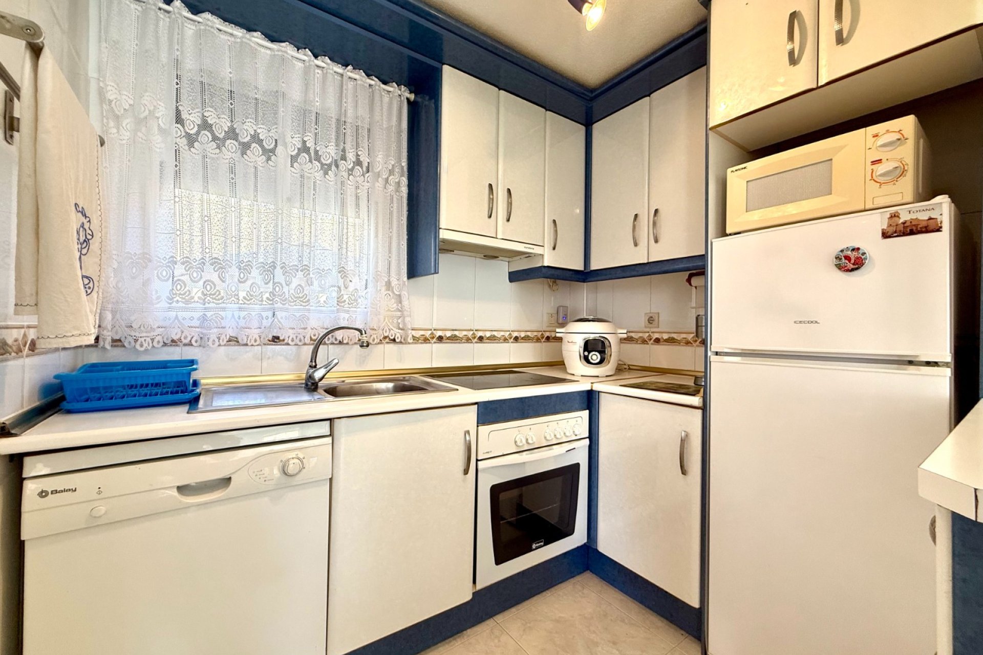 Återförsäljning - Villa - Orihuela Costa - Villamartín