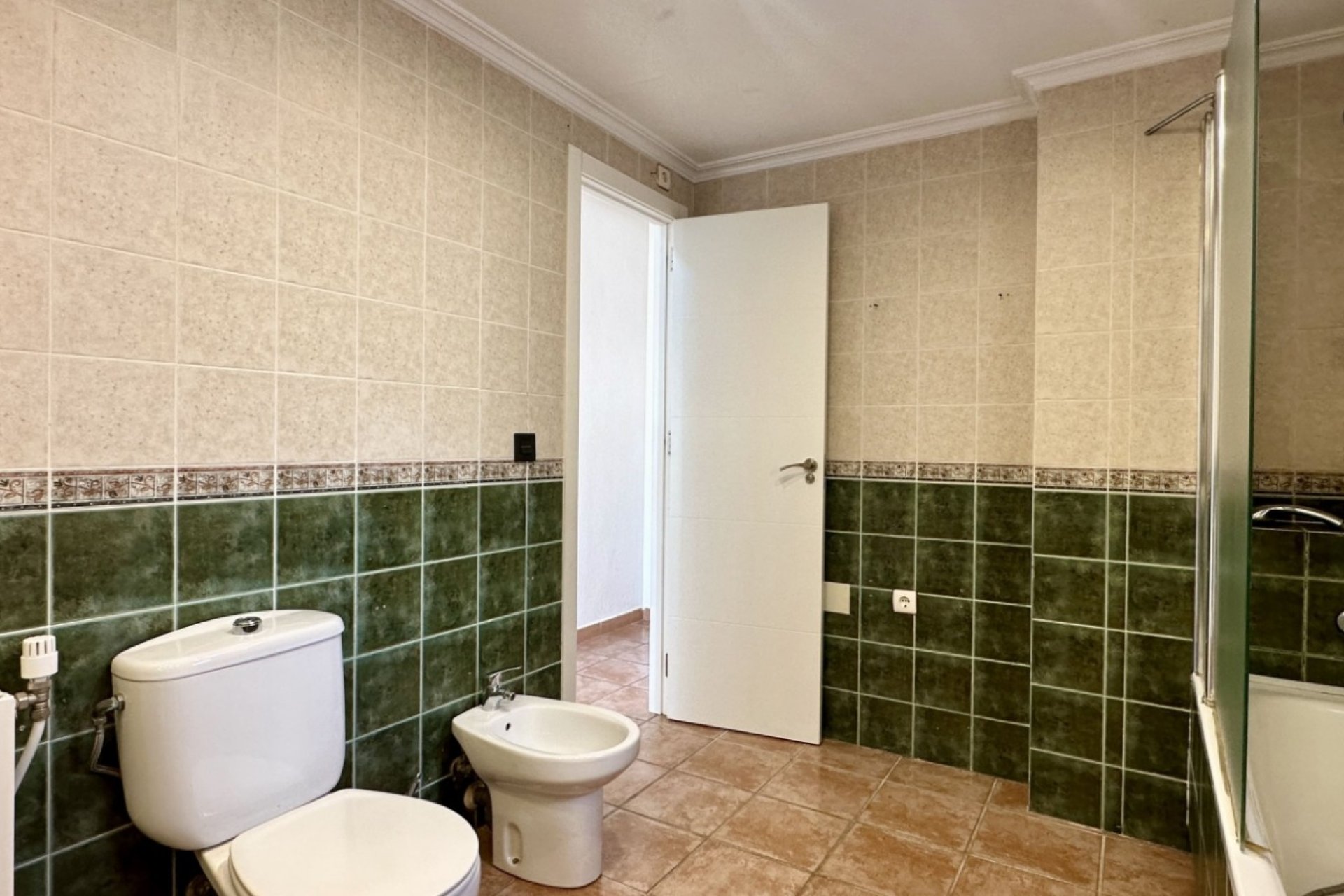 Återförsäljning - Villa - Orihuela Costa - Villamartín