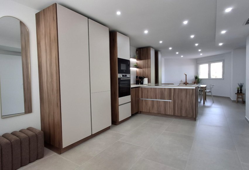 Begagnad - Apartment - Torrevieja - Playa Acequion