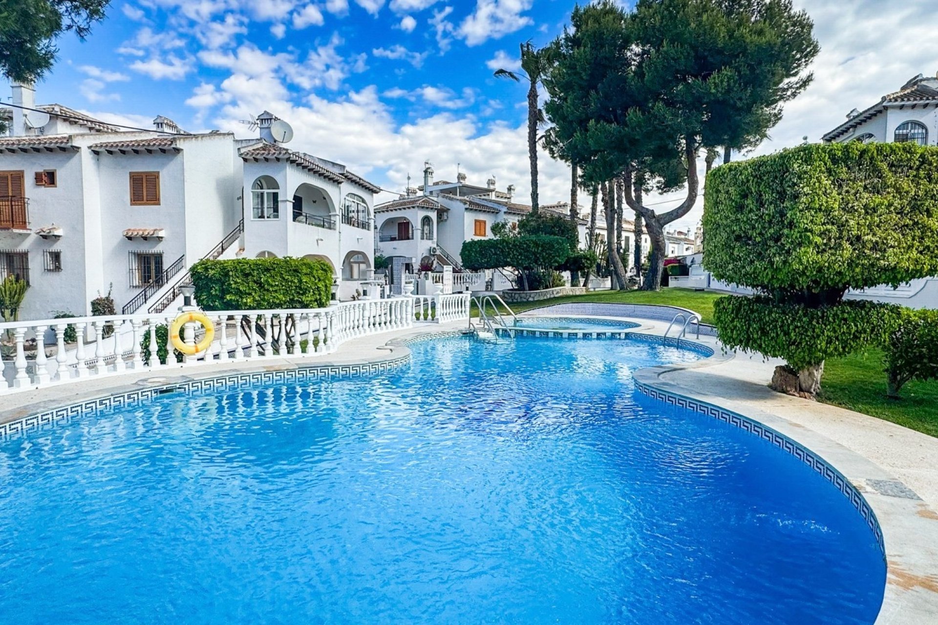 Begagnad - Bungalow - Torrevieja - Nueva Torrevieja - Aguas Nuevas