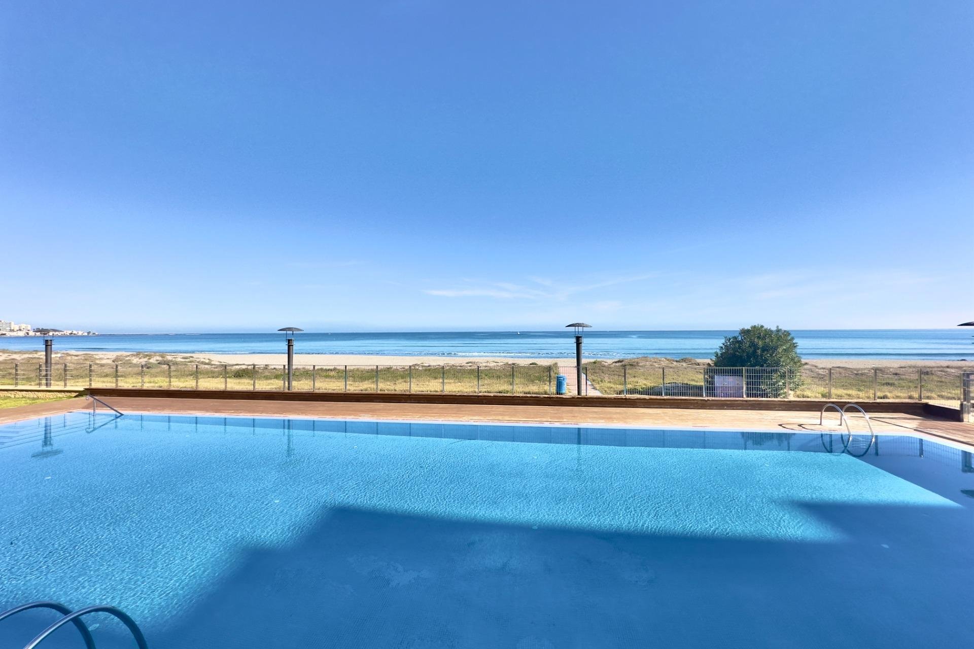 Begagnad - Lägenhet / lägenhet - La Manga del Mar Menor - Playa del Esparto-Veneziola