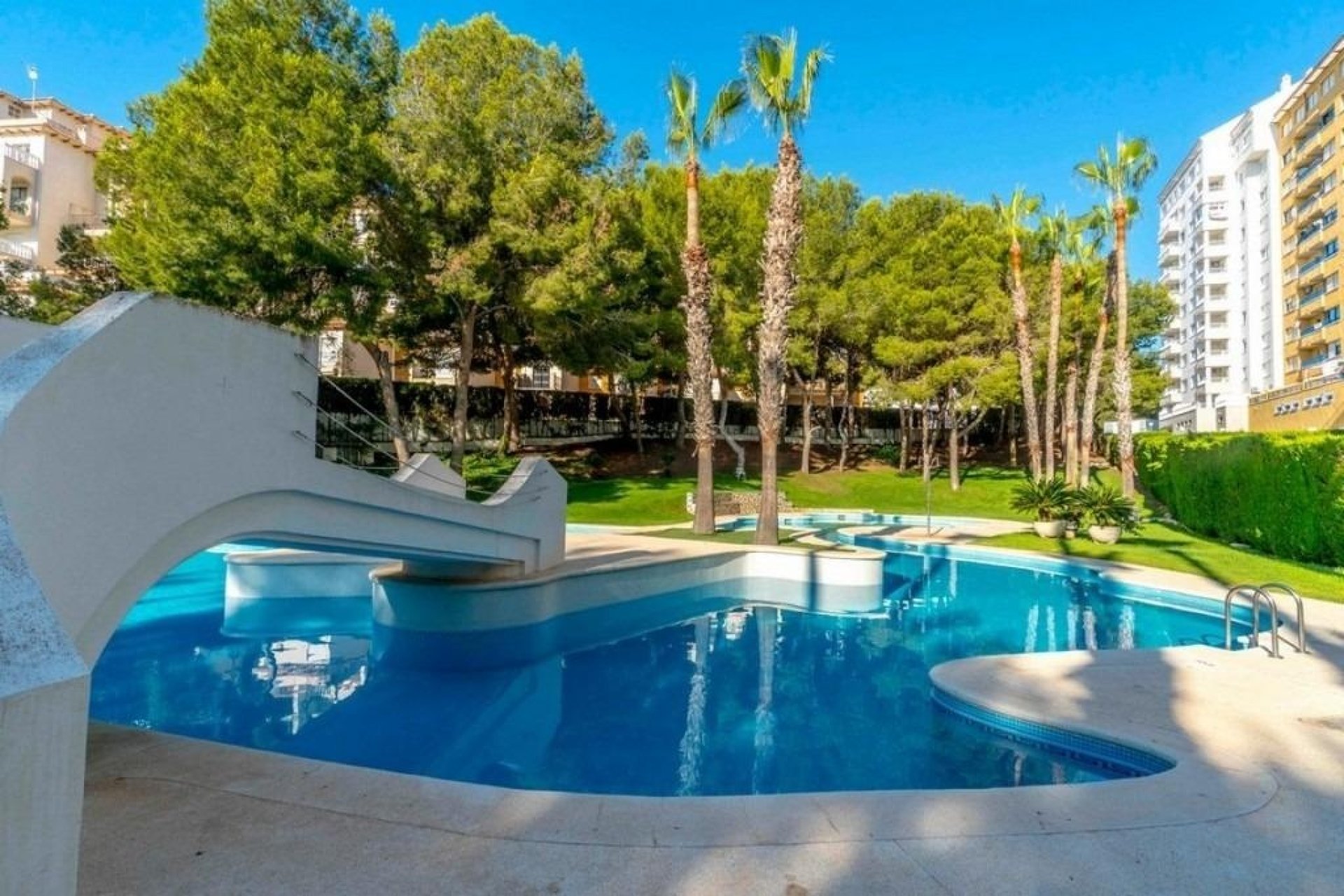 Begagnad - Lägenhet / lägenhet - Orihuela Costa - Altos de campoamor