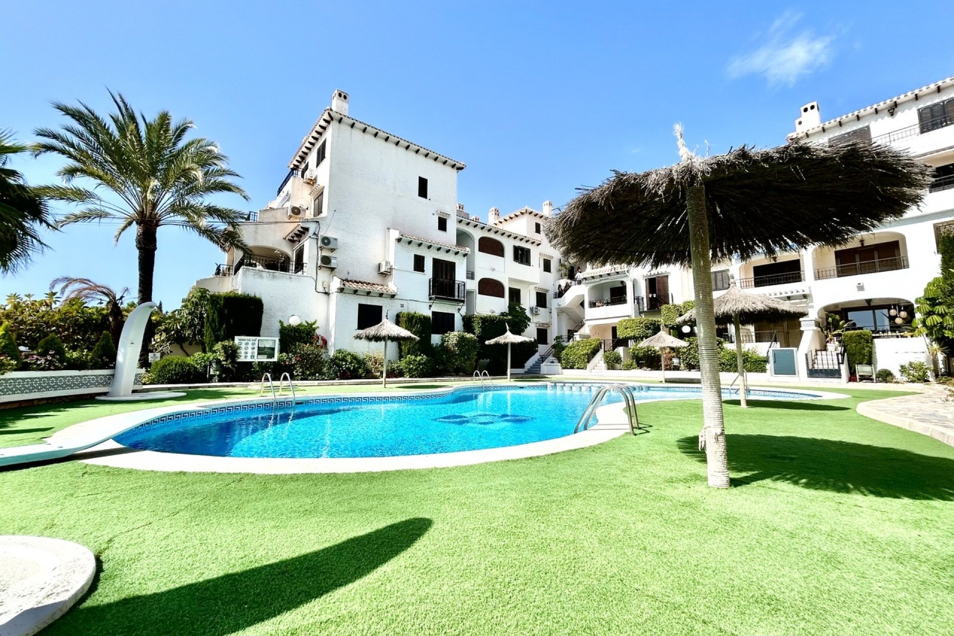 Begagnad - Lägenhet / lägenhet - Orihuela Costa - Cabo Roig