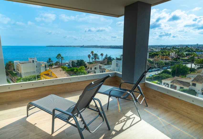 Begagnad - Lägenhet / lägenhet - Orihuela Costa - Punta Prima