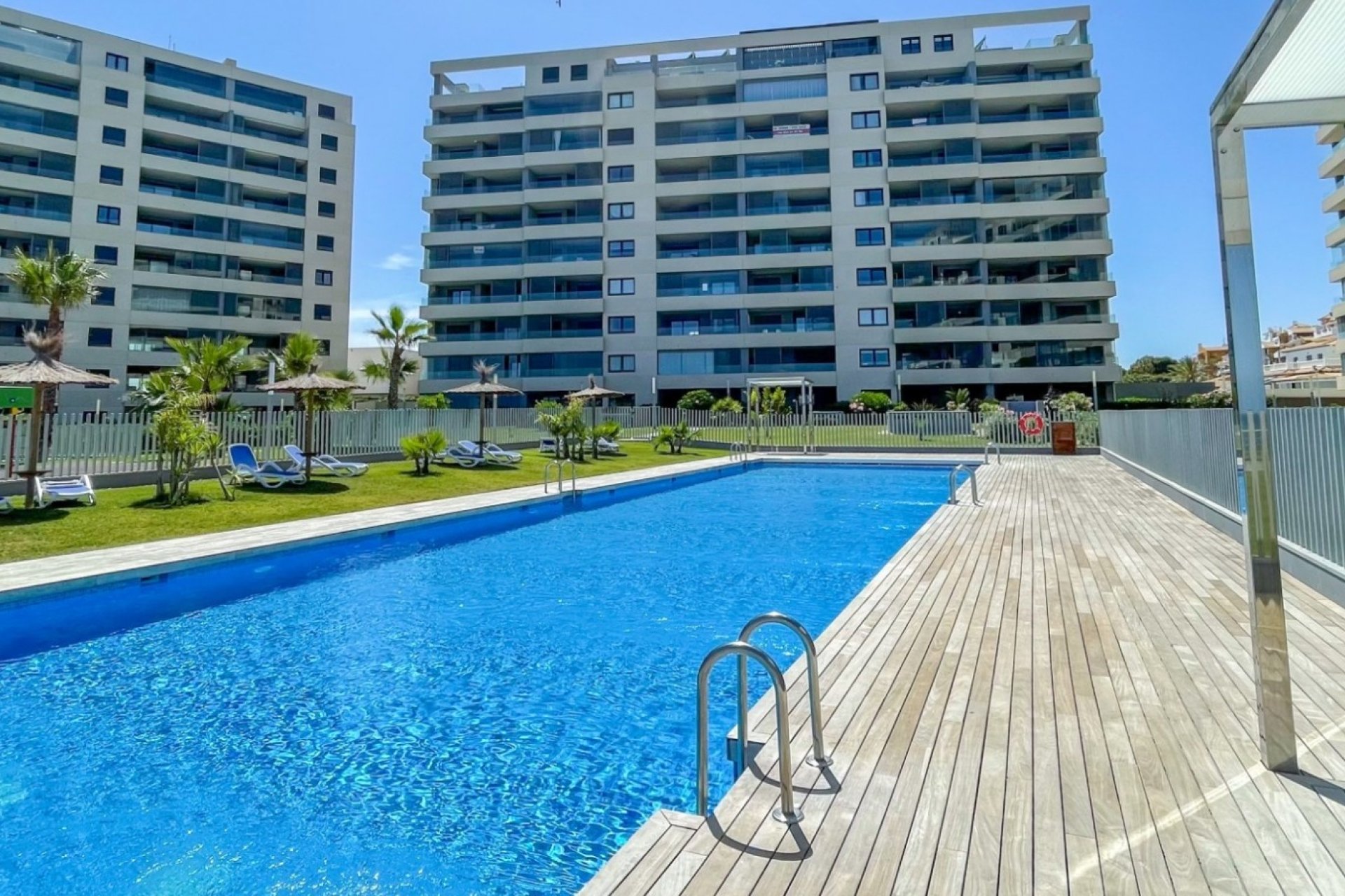 Begagnad - Lägenhet / lägenhet - Orihuela Costa - Punta Prima