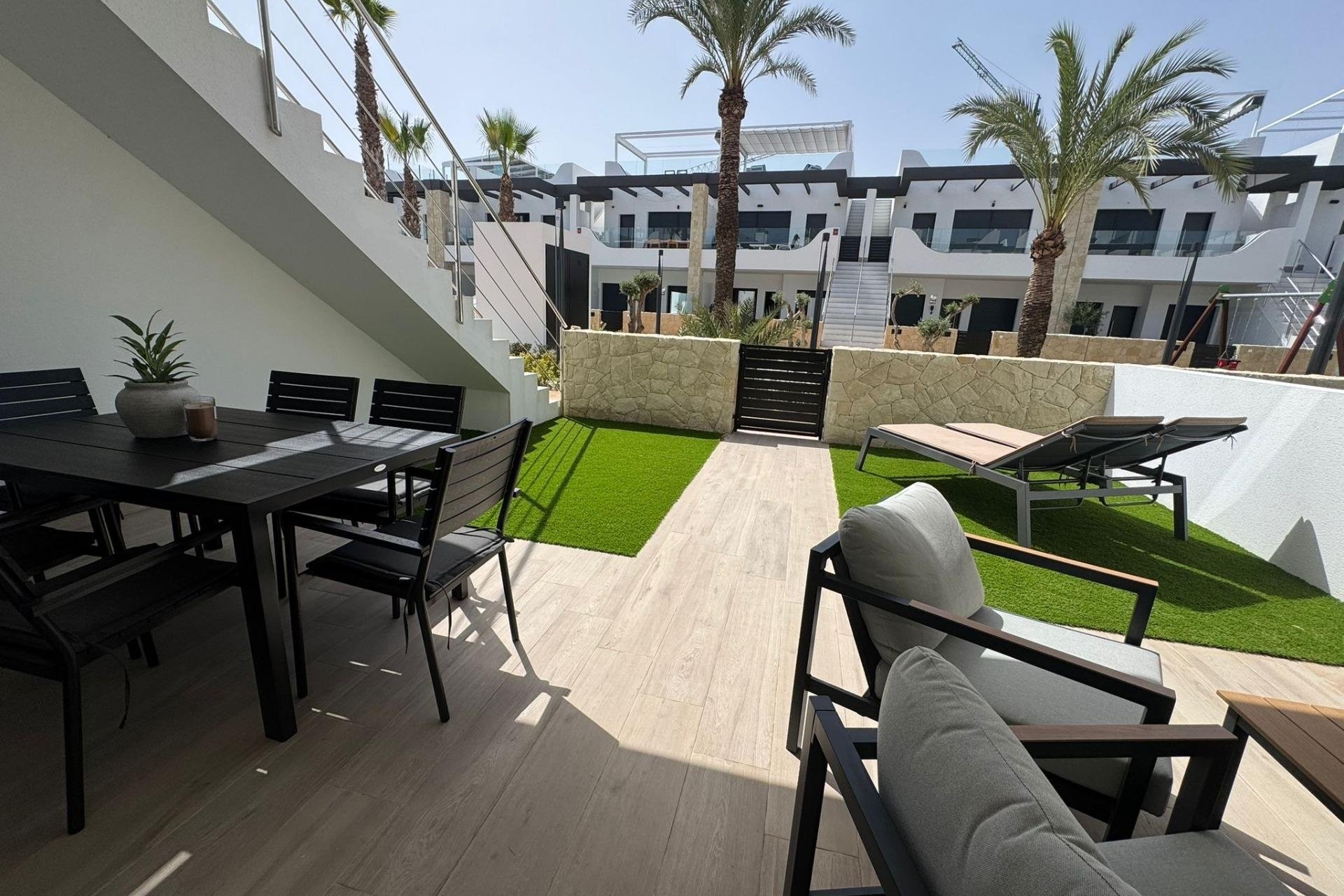 Begagnad - Lägenhet / lägenhet - Orihuela Costa - Rocio del Mar