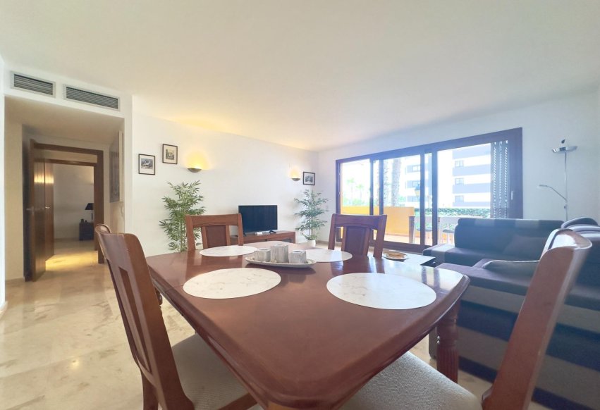 Begagnad - Lägenhet / lägenhet - Torrevieja - Punta Prima