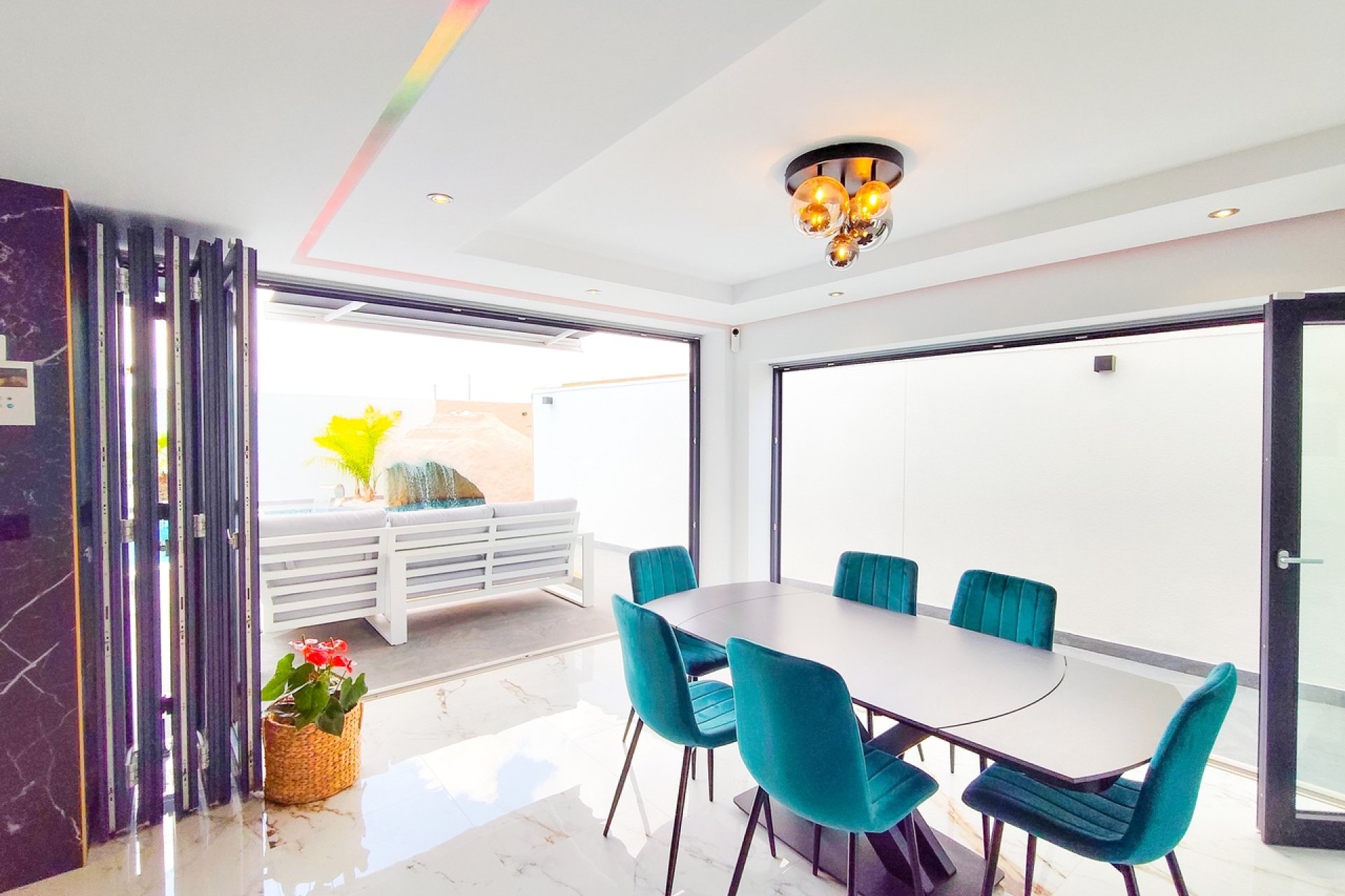 Begagnad - Radhus - La Manga del Mar Menor - LOS URRUTIAS