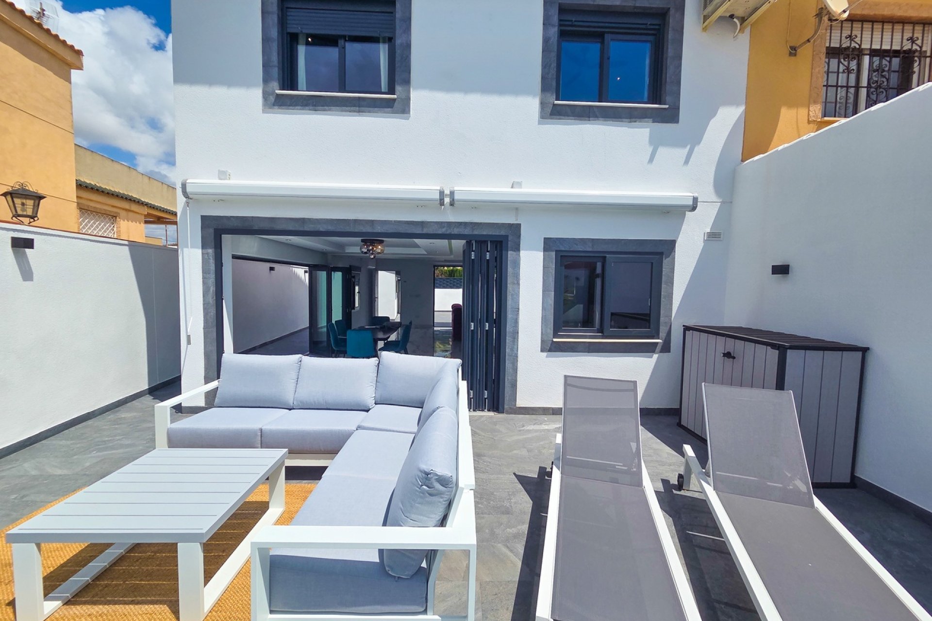 Begagnad - Radhus - La Manga del Mar Menor - LOS URRUTIAS