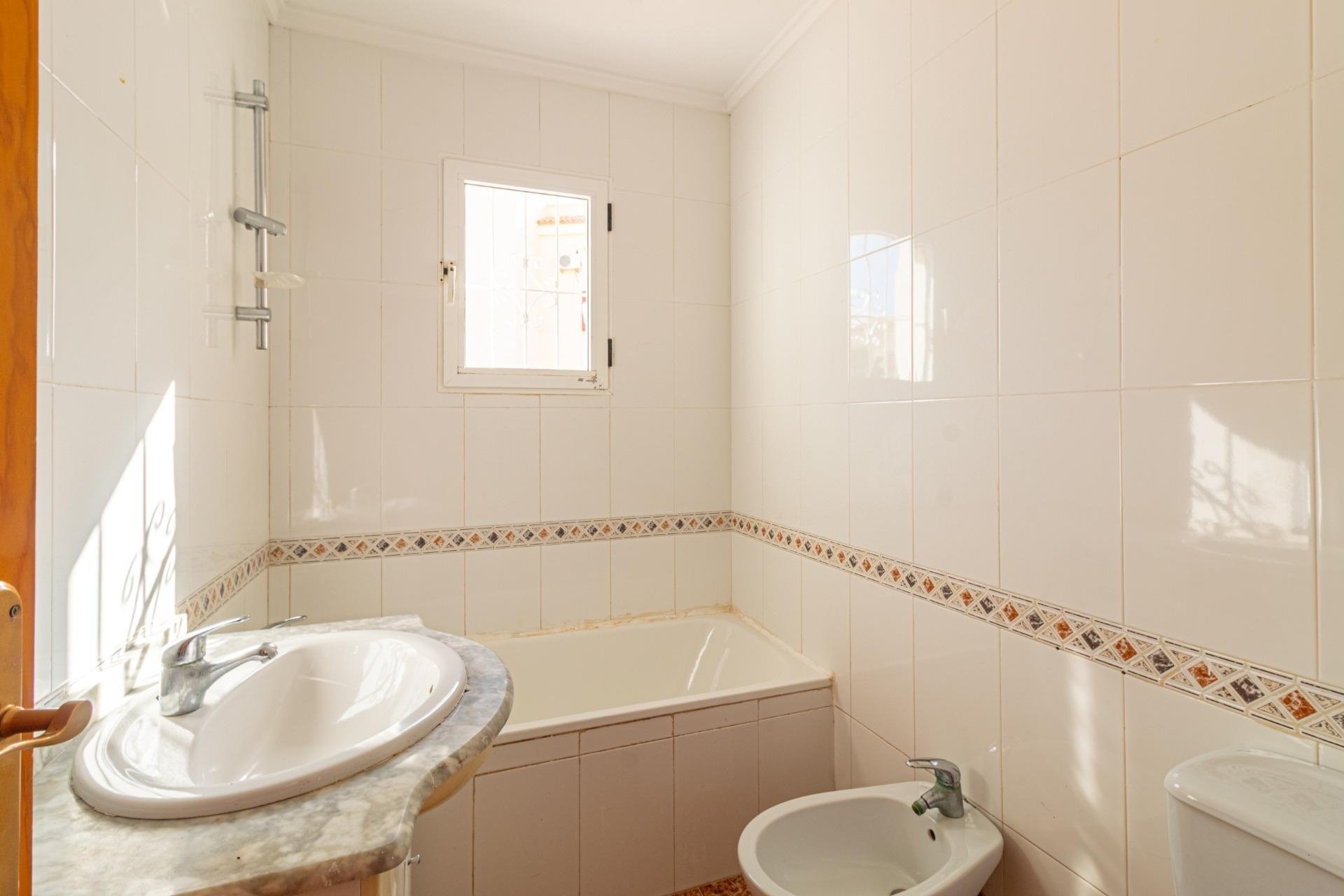 Begagnad - Radhus - Orihuela Costa - La Florida