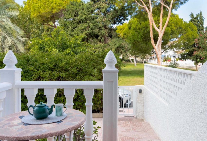 Begagnad - Radhus - Orihuela Costa - La Zenia