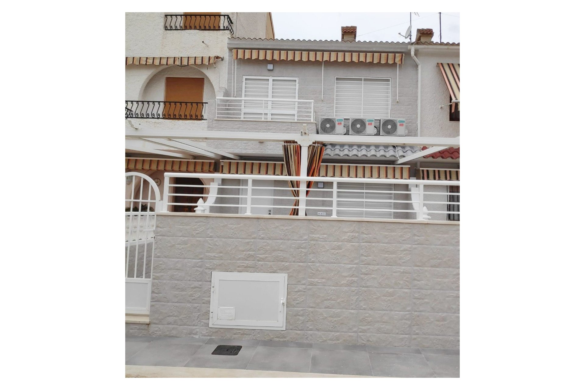 Begagnad - Radhus - Santa Pola - Gran Playa