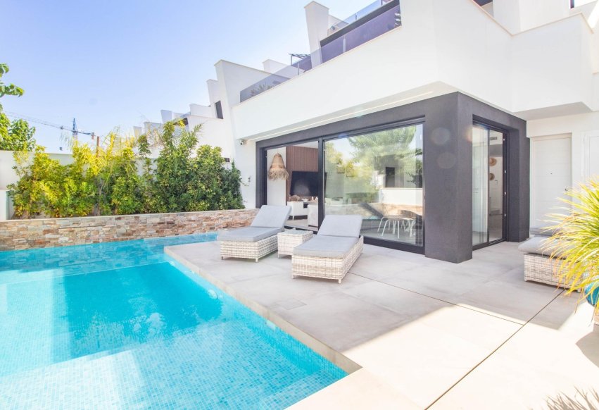 Begagnad - Radhus - Santiago de la Ribera - zona san blas