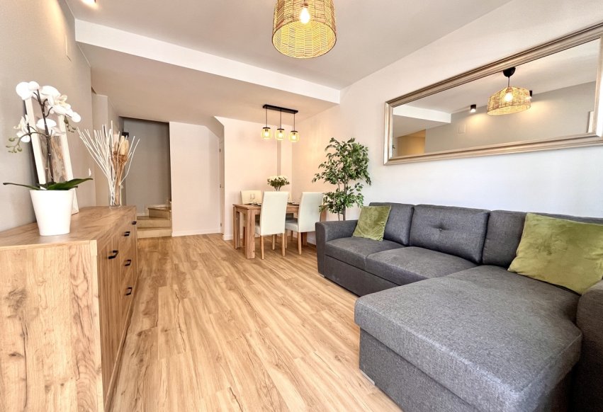 Begagnad - Radhus - Torrevieja - Los Balcones - Los Altos 