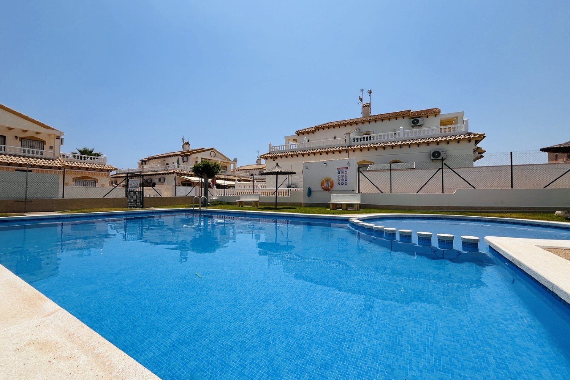 Begagnad - Radhus - Torrevieja - Los Balcones - Los Altos 