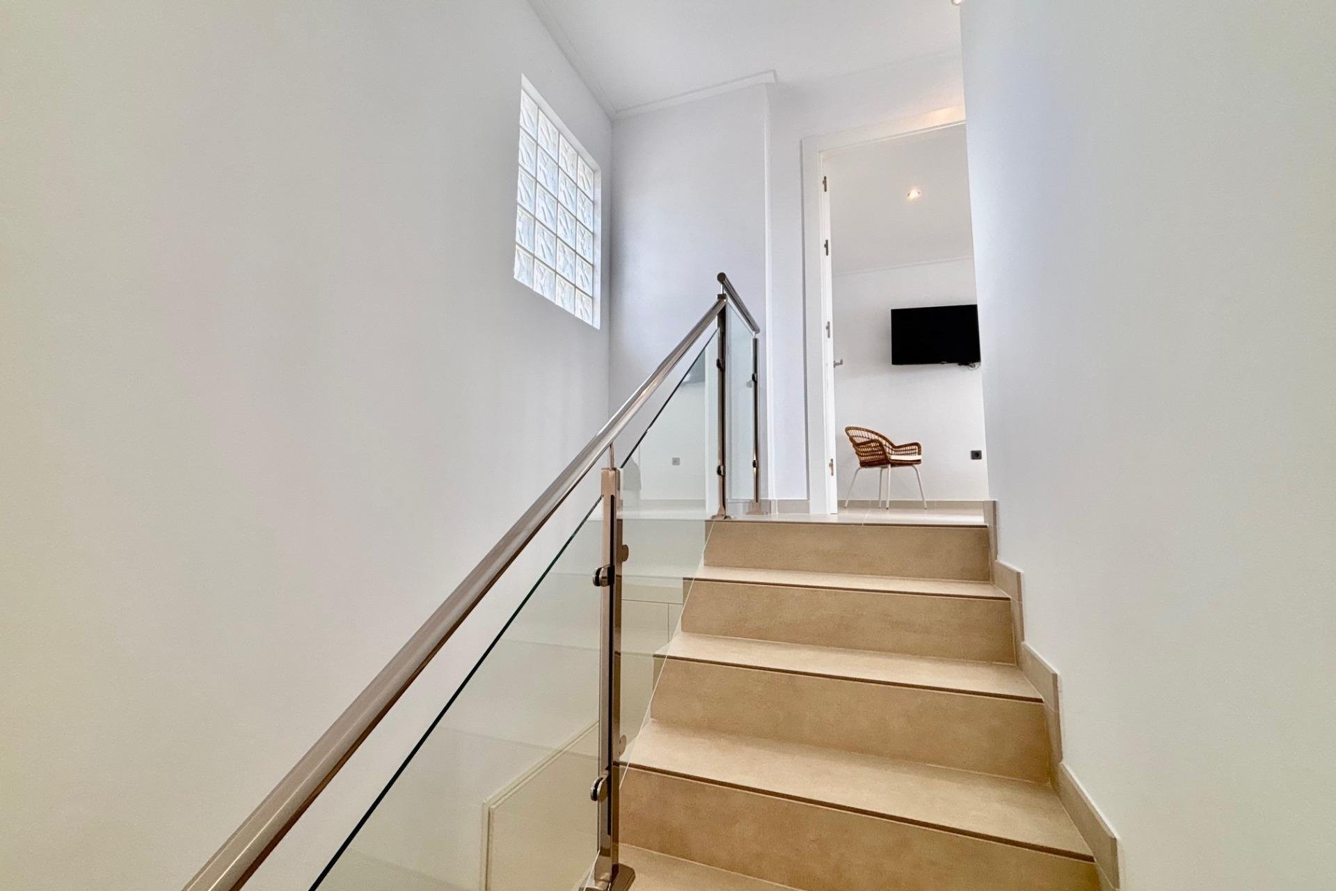 Begagnad - Villa - Benijofar - Pueblo 4