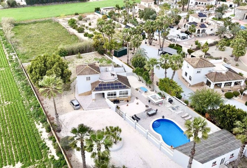 Begagnad - Villa - Catral